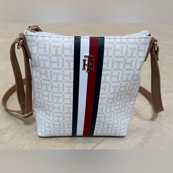 Tommy Hilfiger Woman Crossbody / Shoulder Bag with adjustableleather straps